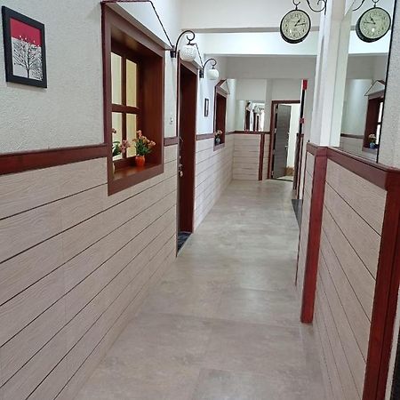 Stay Nc Homestay Nashik Luaran gambar